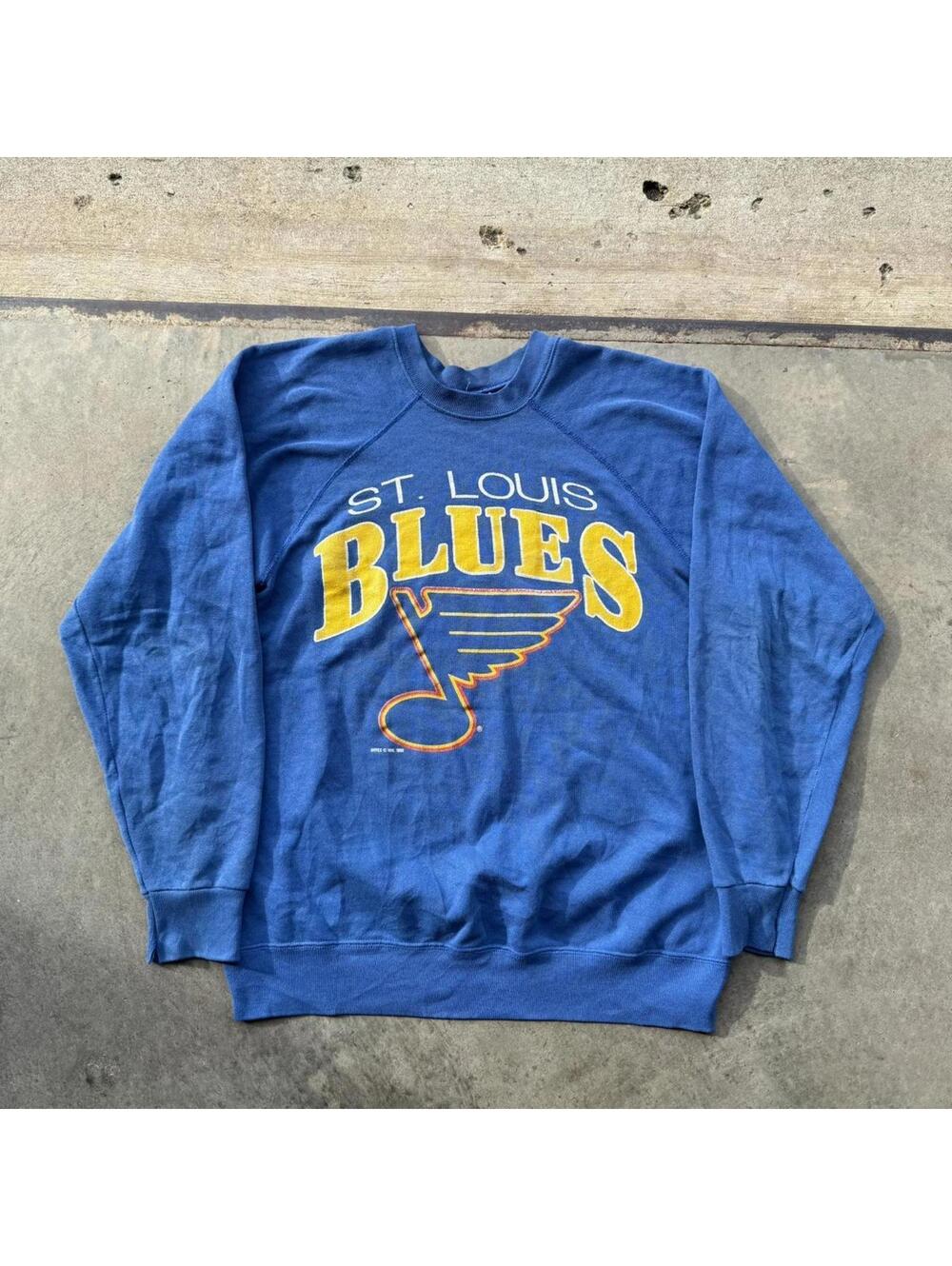 Vintage 80s St Louis blue graphic sweatshirt size small